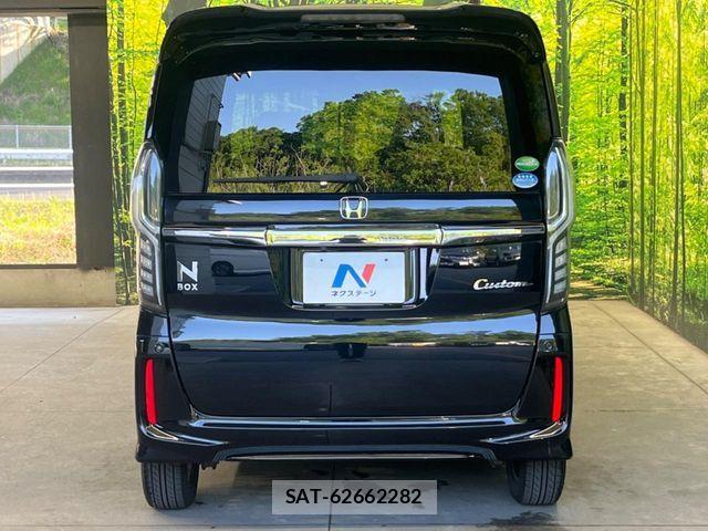 Honda N BOX CUSTOM 2018-01 7217308-14