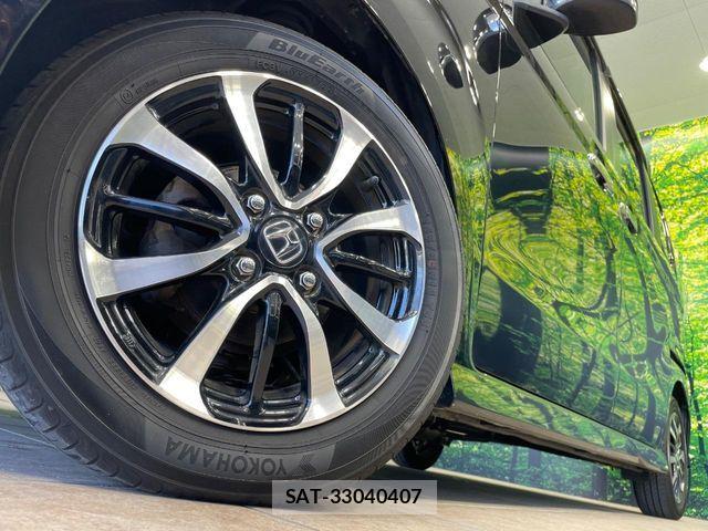 Honda N BOX CUSTOM 2017-09 7215862-12