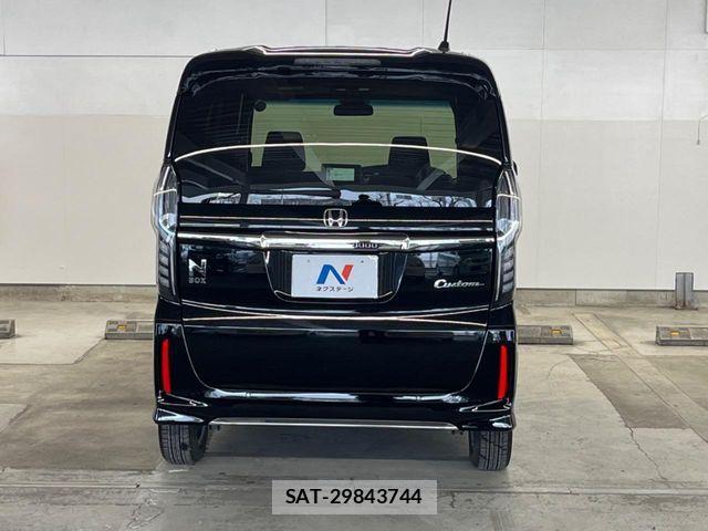 Honda N BOX CUSTOM 2023-02 7222663-14