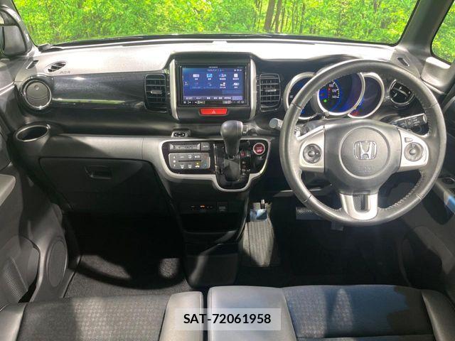 Honda N BOX CUSTOM 2017-03 7222575-1