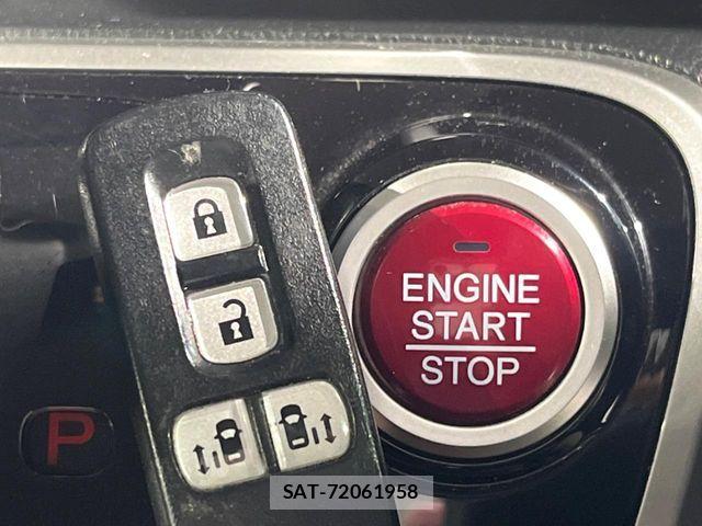 Honda N BOX CUSTOM 2017-03 7222575-6