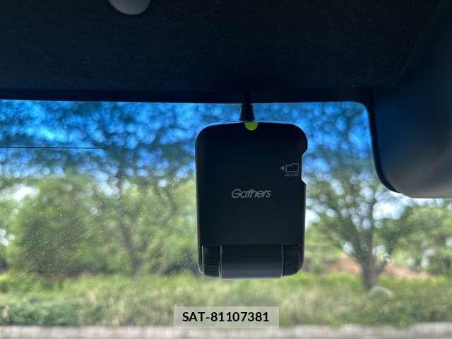 Honda N BOX CUSTOM 2017-12 7222582-4