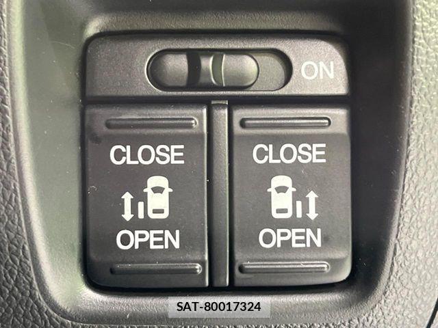 Honda N BOX CUSTOM 2015-05 7222547-2