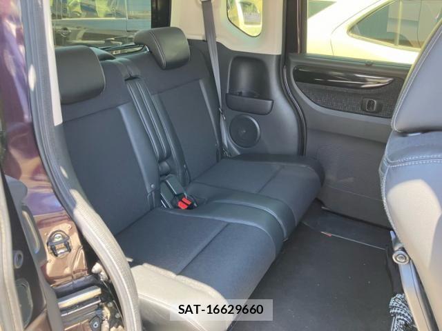 Honda N BOX CUSTOM 2017-10 7218022-12