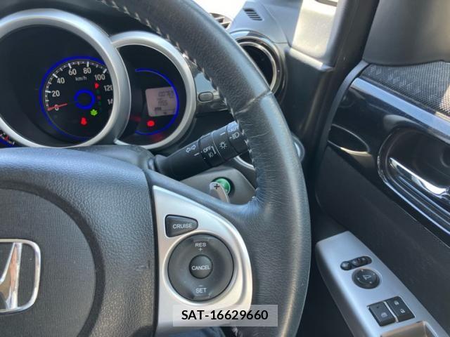 Honda N BOX CUSTOM 2017-10 7218022-16
