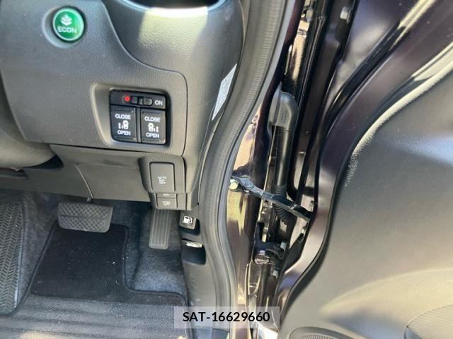 Honda N BOX CUSTOM 2017-10 7218022-21
