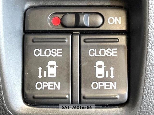 Honda N BOX CUSTOM 2015-11 7222559-4
