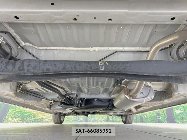 Honda N BOX CUSTOM 2023-09 7215902-18