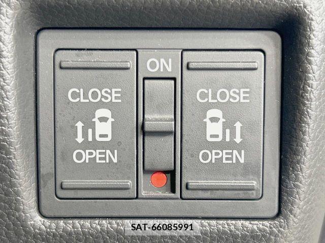 Honda N BOX CUSTOM 2023-09 7215902-5