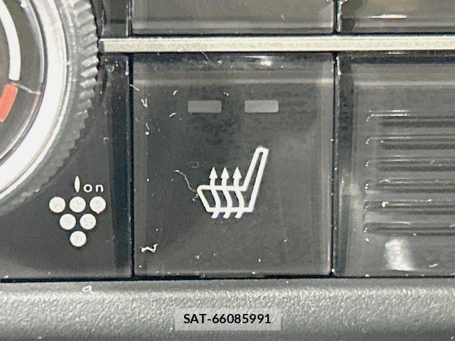 Honda N BOX CUSTOM 2023-09 7215902-6