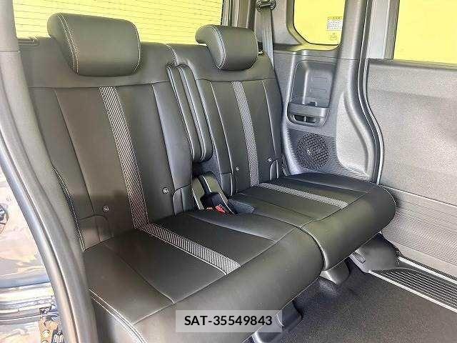 Honda N BOX CUSTOM 2024-10 7222695-11