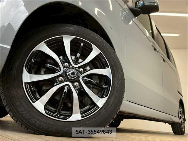 Honda N BOX CUSTOM 2024-10 7222695-17