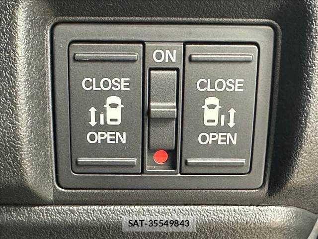 Honda N BOX CUSTOM 2024-10 7222695-6