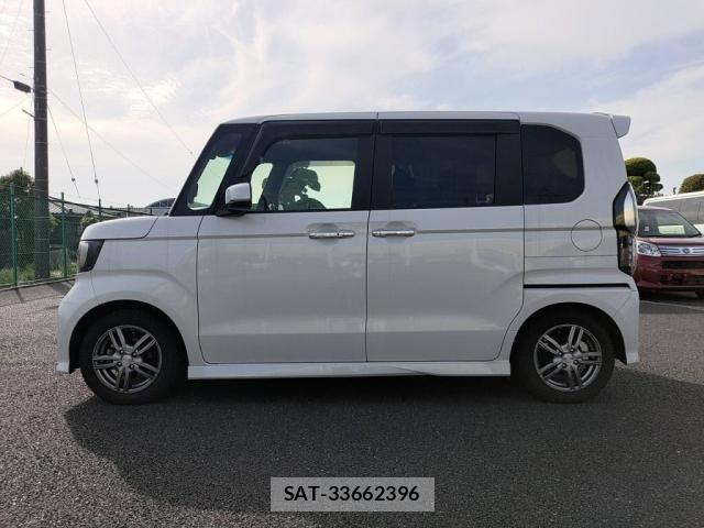 Honda N BOX CUSTOM 2018-05 7222593-11