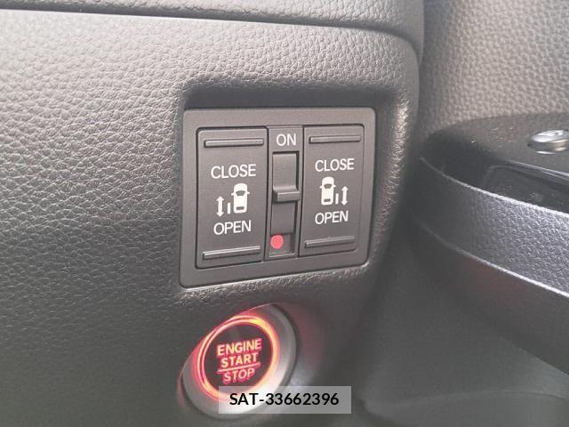 Honda N BOX CUSTOM 2018-05 7222593-15