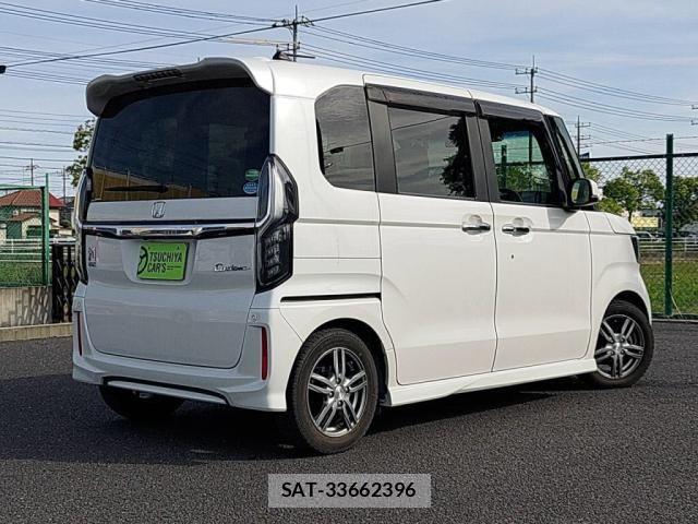 Honda N BOX CUSTOM 2018-05 7222593-1