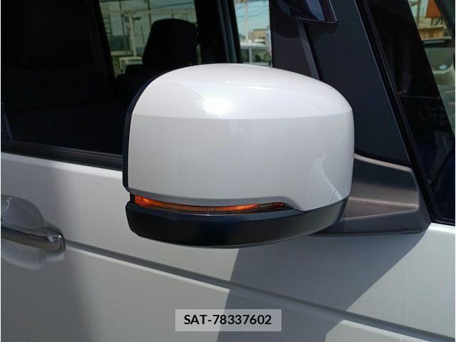 Honda N BOX CUSTOM 2025-09 7222702-5