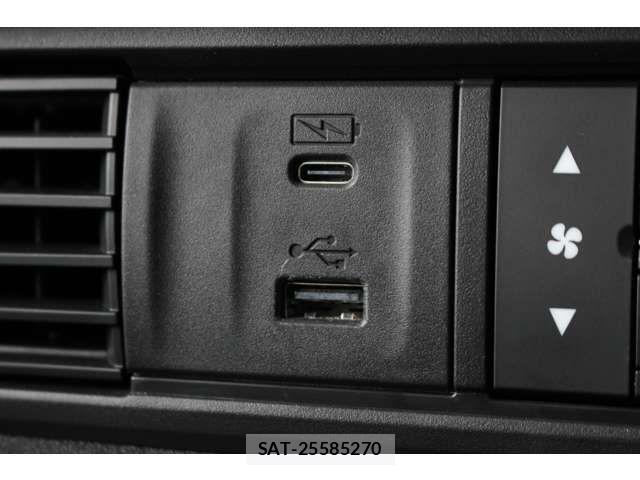 Honda N BOX CUSTOM 2024-01 7222675-9