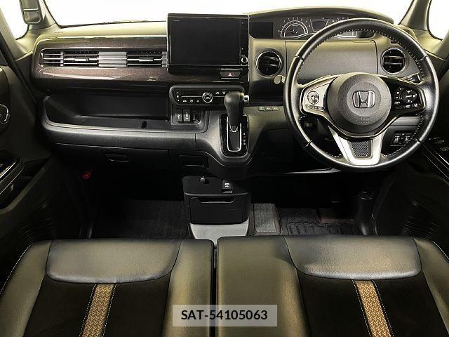 Honda N BOX CUSTOM 2018-04 7222584-1