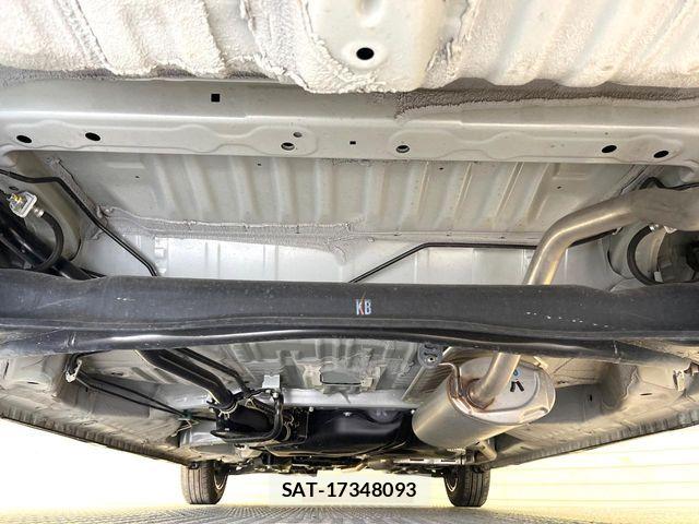 Honda N BOX CUSTOM 2024-05 7222690-18