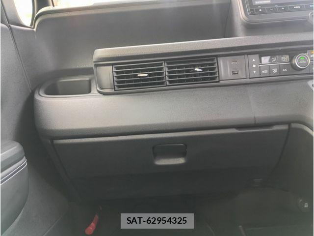 Honda N BOX CUSTOM 2023-12 7222676-13