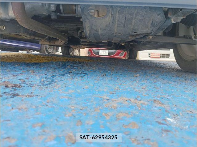 Honda N BOX CUSTOM 2023-12 7222676-17
