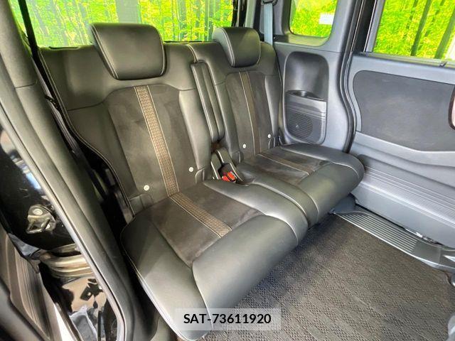 Honda N BOX CUSTOM 2018-06 7222594-9