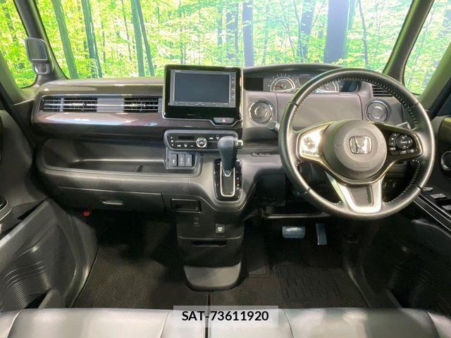 Honda N BOX CUSTOM 2018-06 7222594-1