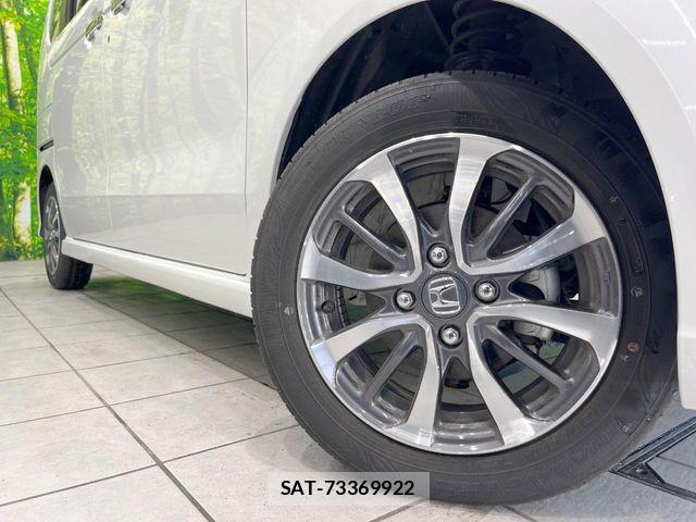 Honda N BOX CUSTOM 2025-09 7222701-12