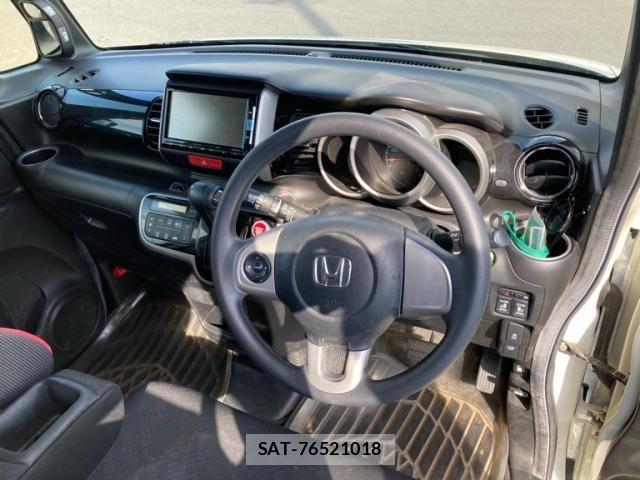 Honda N BOX CUSTOM 2015-06 7222548-10