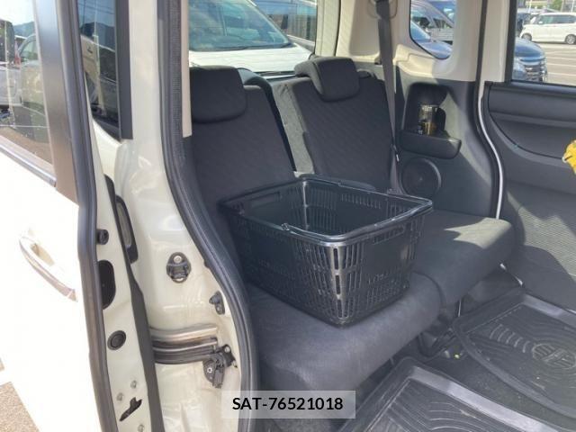 Honda N BOX CUSTOM 2015-06 7222548-14