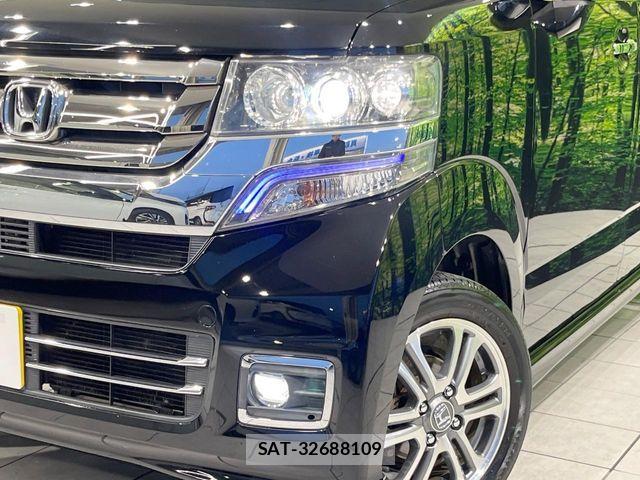 Honda N BOX CUSTOM 2017-06 7222577-11