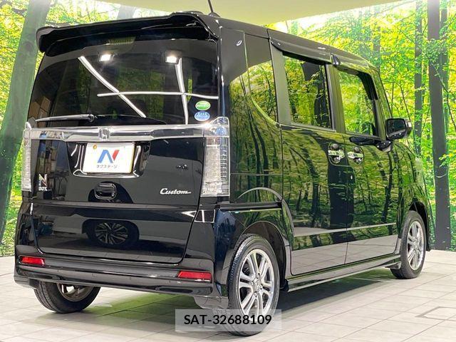 Honda N BOX CUSTOM 2017-06 7222577-16