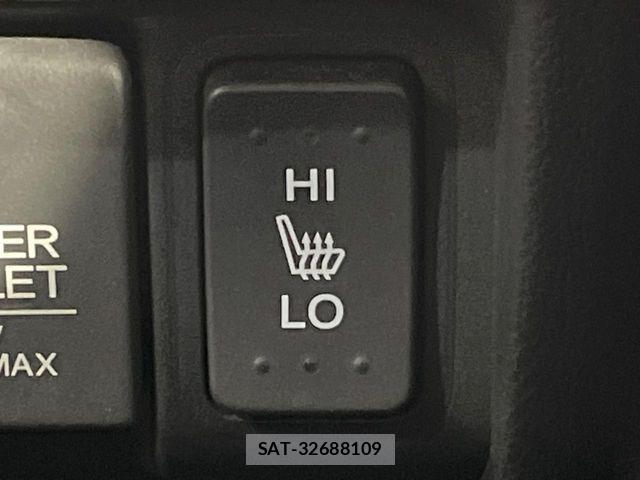 Honda N BOX CUSTOM 2017-06 7222577-6