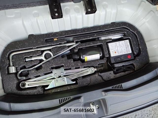 Honda N BOX CUSTOM 2016-09 7222570-29