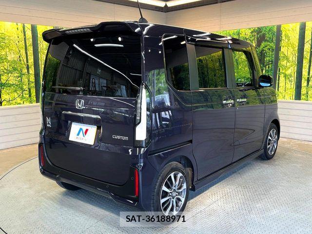 Honda N BOX CUSTOM 2024-08 7222693-17