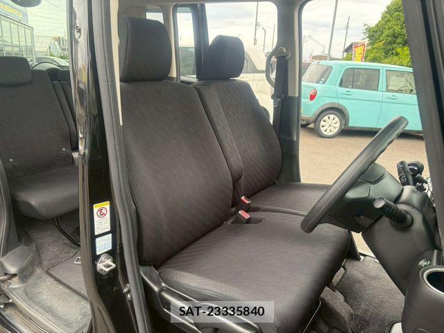Honda N BOX CUSTOM 2015-04 7222550-19
