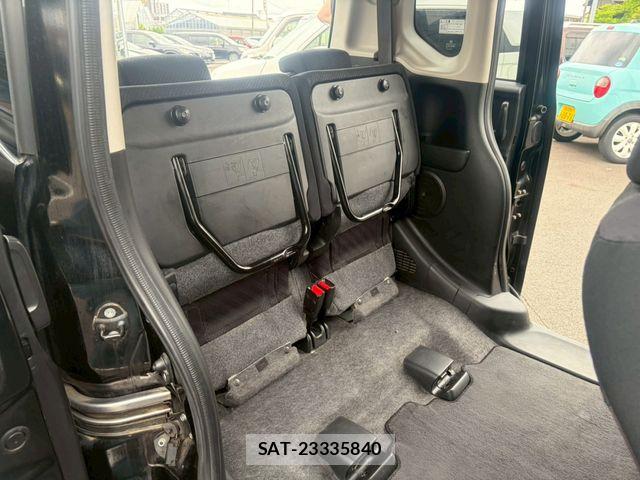 Honda N BOX CUSTOM 2015-04 7222550-21