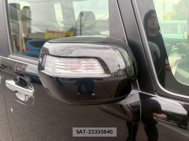 Honda N BOX CUSTOM 2015-04 7222550-28