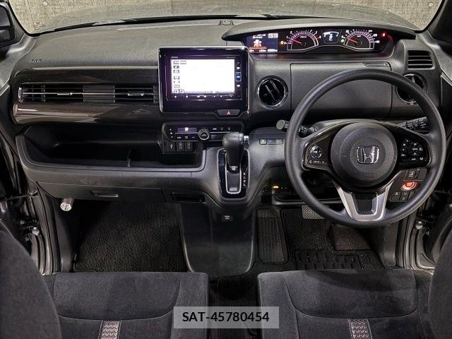 Honda N BOX CUSTOM 2019-06 7222615-1