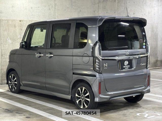 Honda N BOX CUSTOM 2019-06 7222615-22