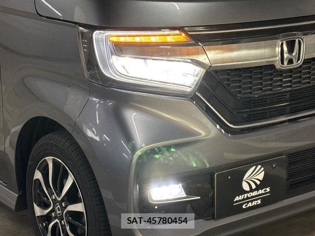 Honda N BOX CUSTOM 2019-06 7222615-23