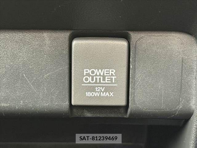 Honda N BOX CUSTOM 2015-03 7222546-24