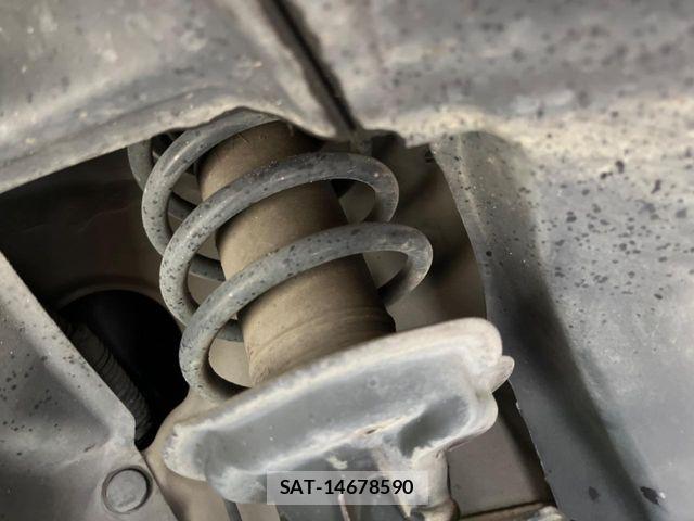 Honda N BOX CUSTOM 2018-08 7222592-19