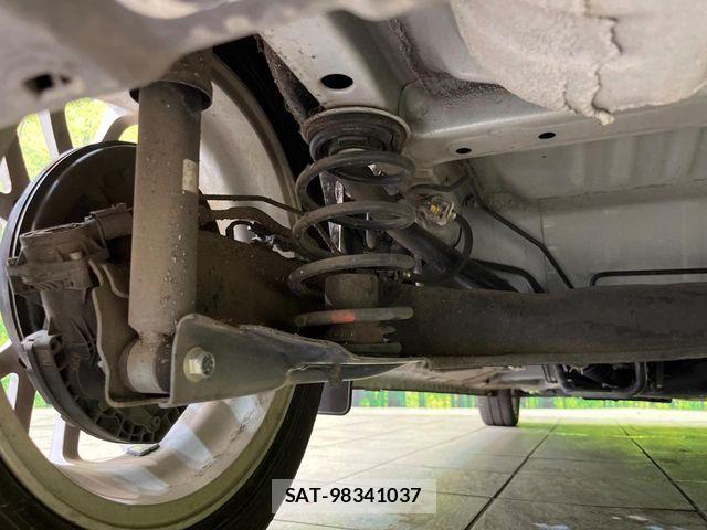 Honda N BOX CUSTOM 2022-09 7222657-19