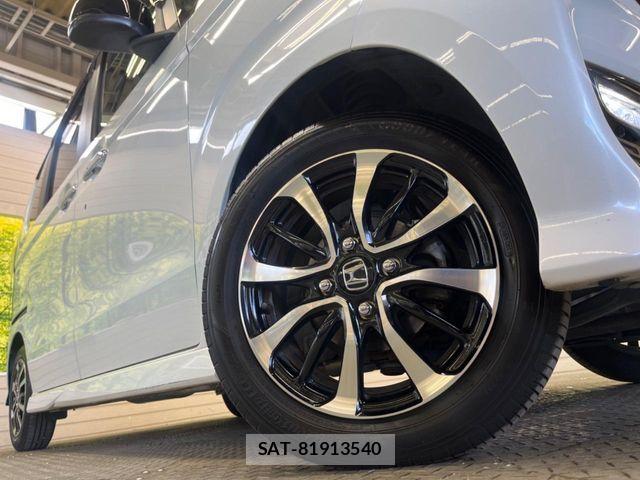 Honda N BOX CUSTOM 2019-05 7222607-12