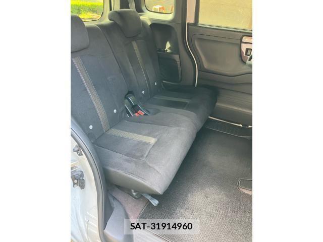 Honda N BOX CUSTOM 2019-09 7222616-9