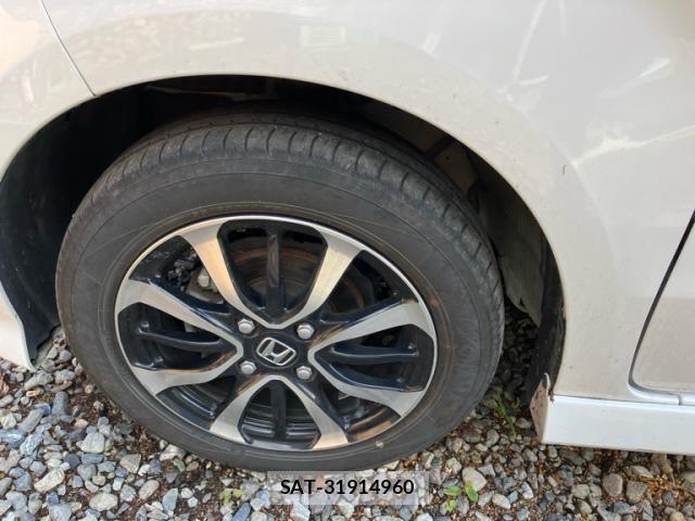 Honda N BOX CUSTOM 2019-09 7222616-7