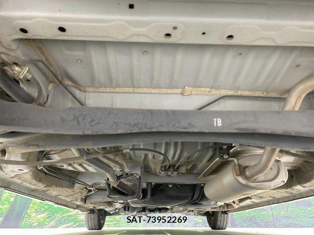 Honda N BOX CUSTOM 2018-01 7222587-18