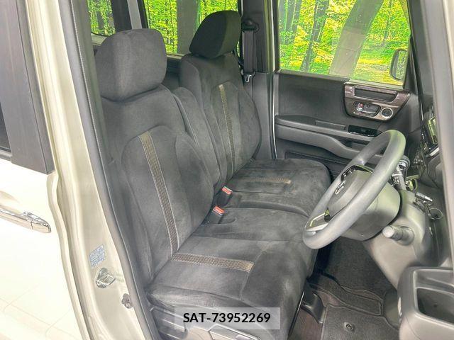 Honda N BOX CUSTOM 2018-01 7222587-7